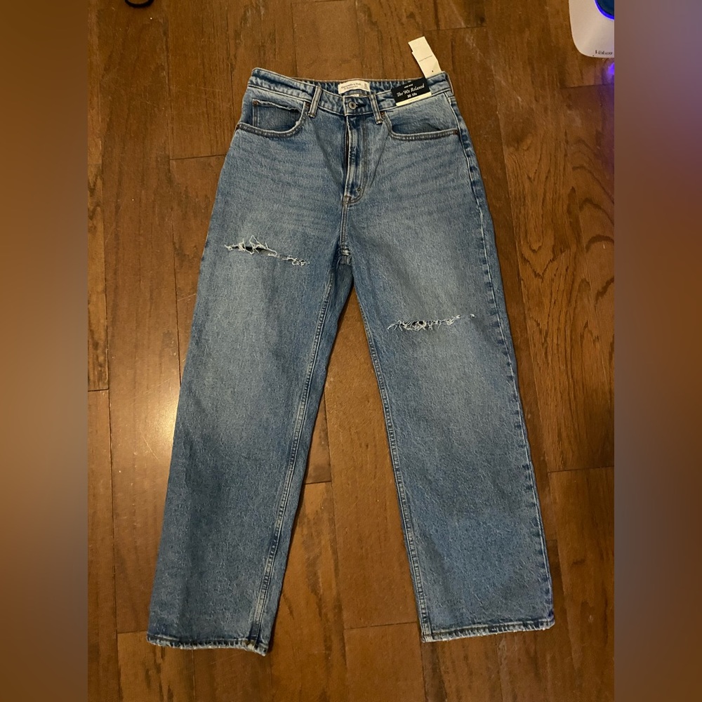 Straight Mom jeans